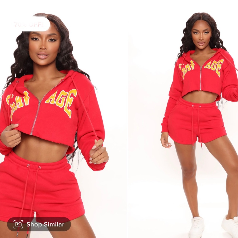 She’s A Savage Zip Crop Hoodie- Red